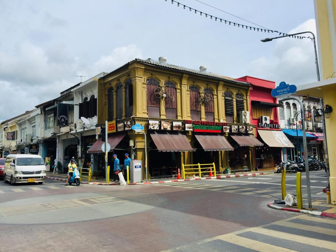 Phuket Sunny Hostel Exterior photo