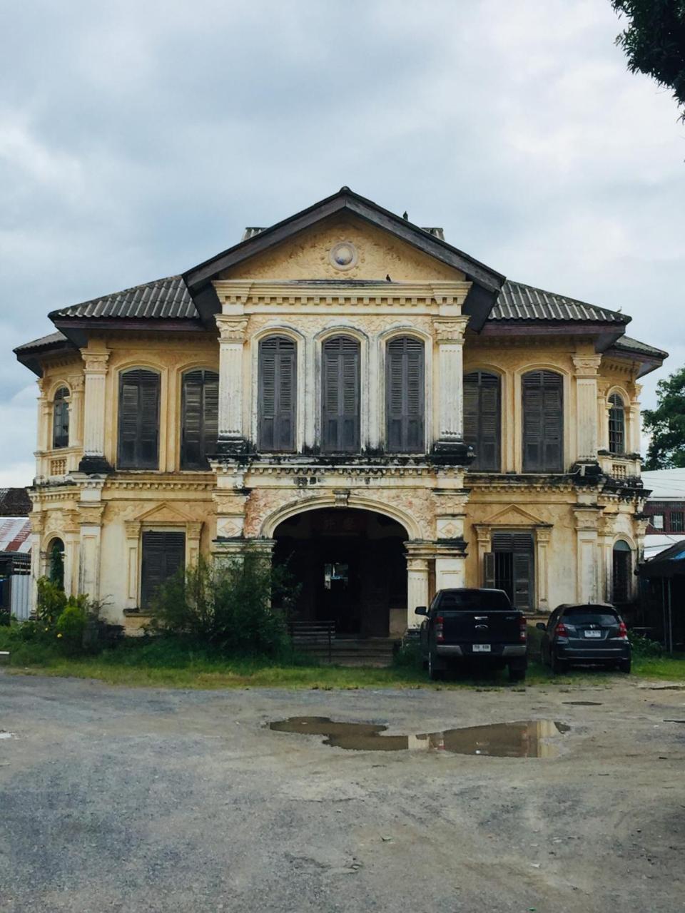 Phuket Sunny Hostel Exterior photo